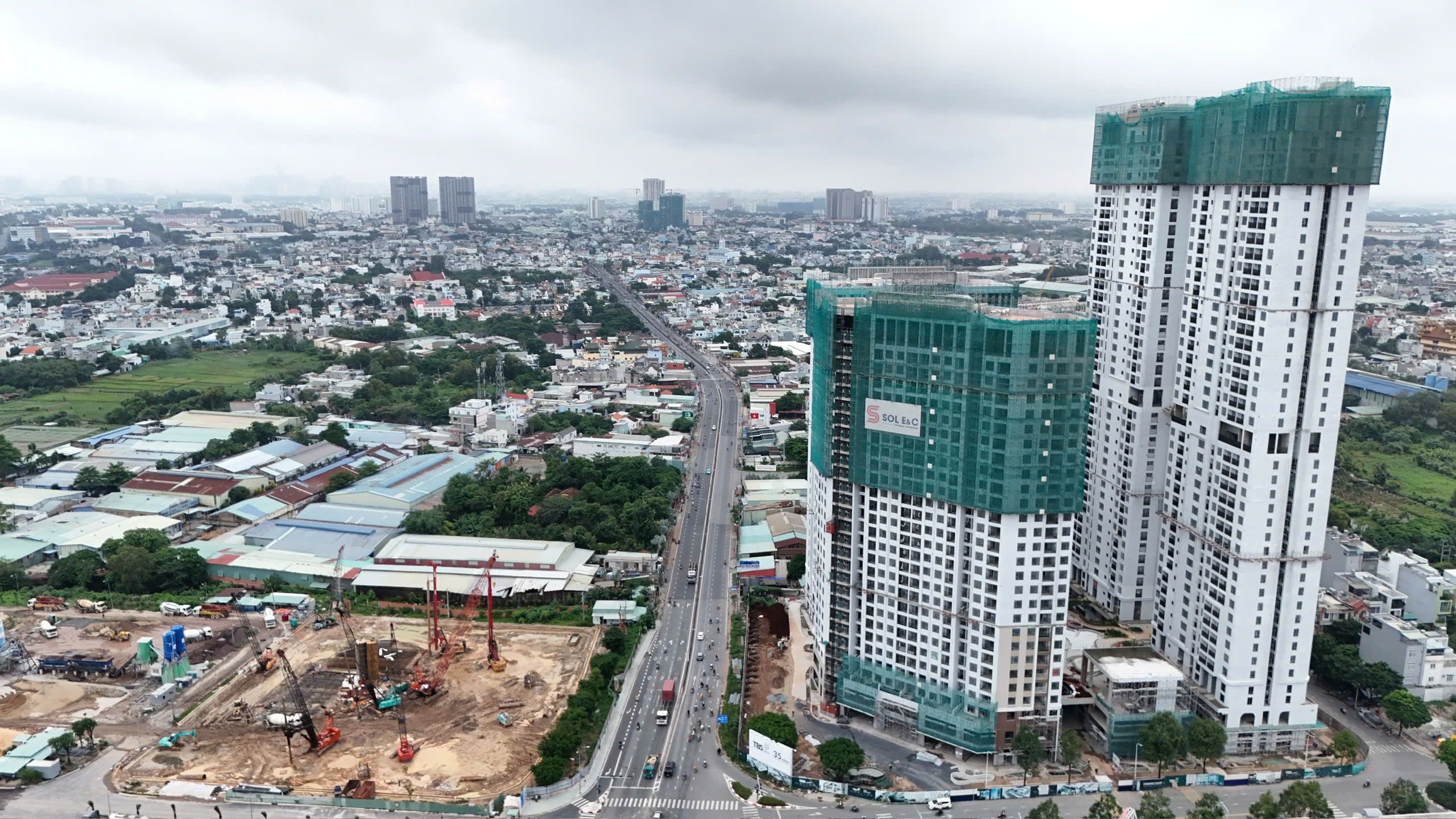 tien-do-thi-cong-can-ho-green-square-garden-tbs-land-thang-9-2025 (2)