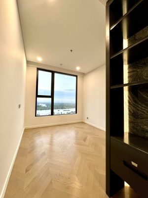 Cần bán căn Lumiere Riverside 2 phòng ngủ view sông đẹp 8.6 tỷ all in
