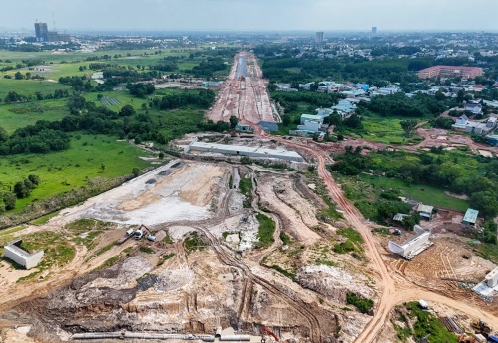 cong-trinh-xay-dung-vanh-dai-3-qua-doan-binh-duong-9