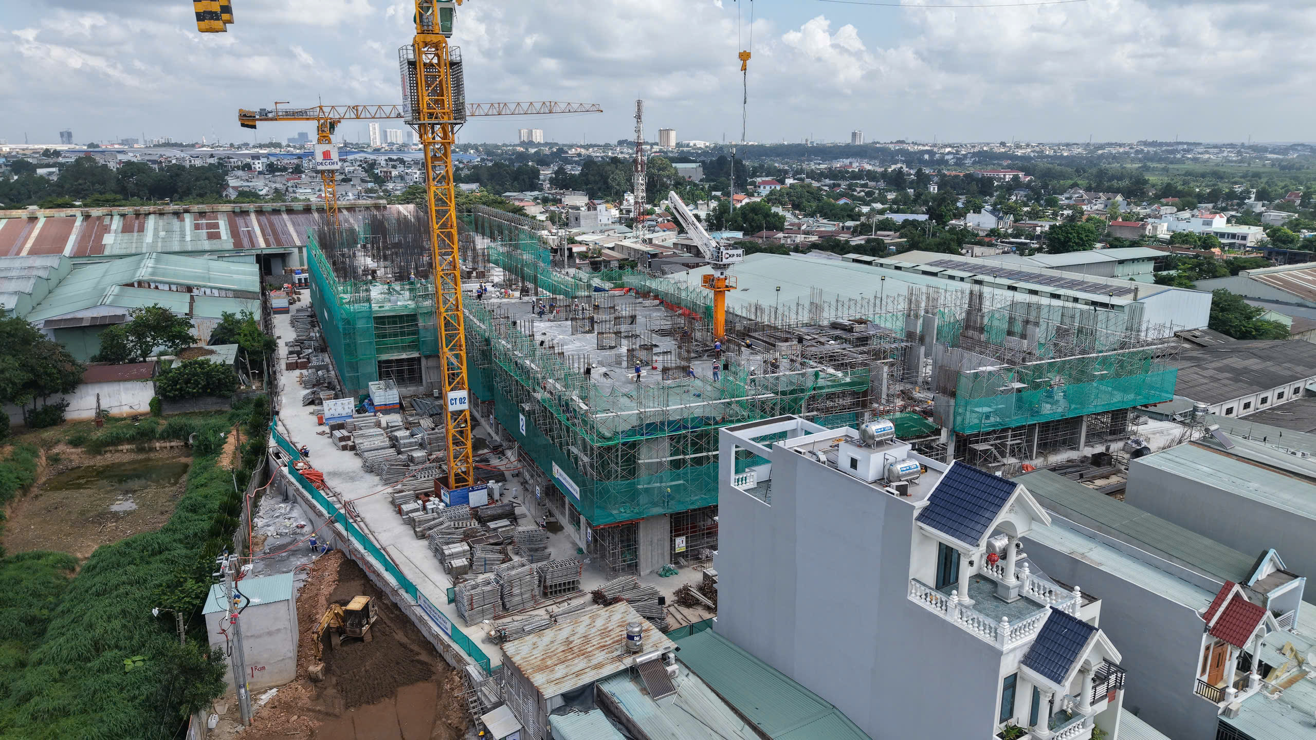 tien-do-thi-cong-can-ho-the-aspira-di-an-3