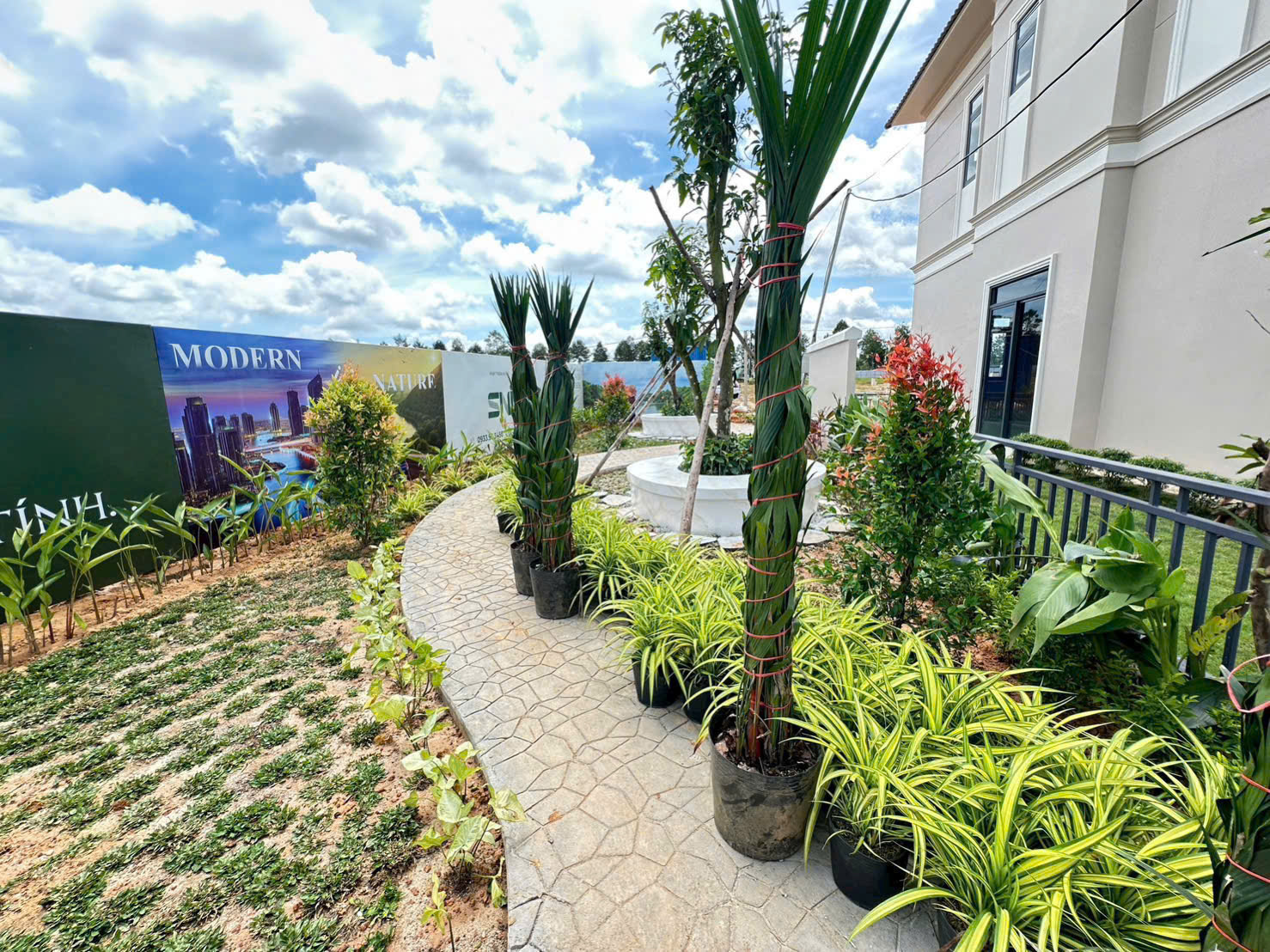 biet-thu-mau-the-oasis-riverside-my-phuoc-4 (7)