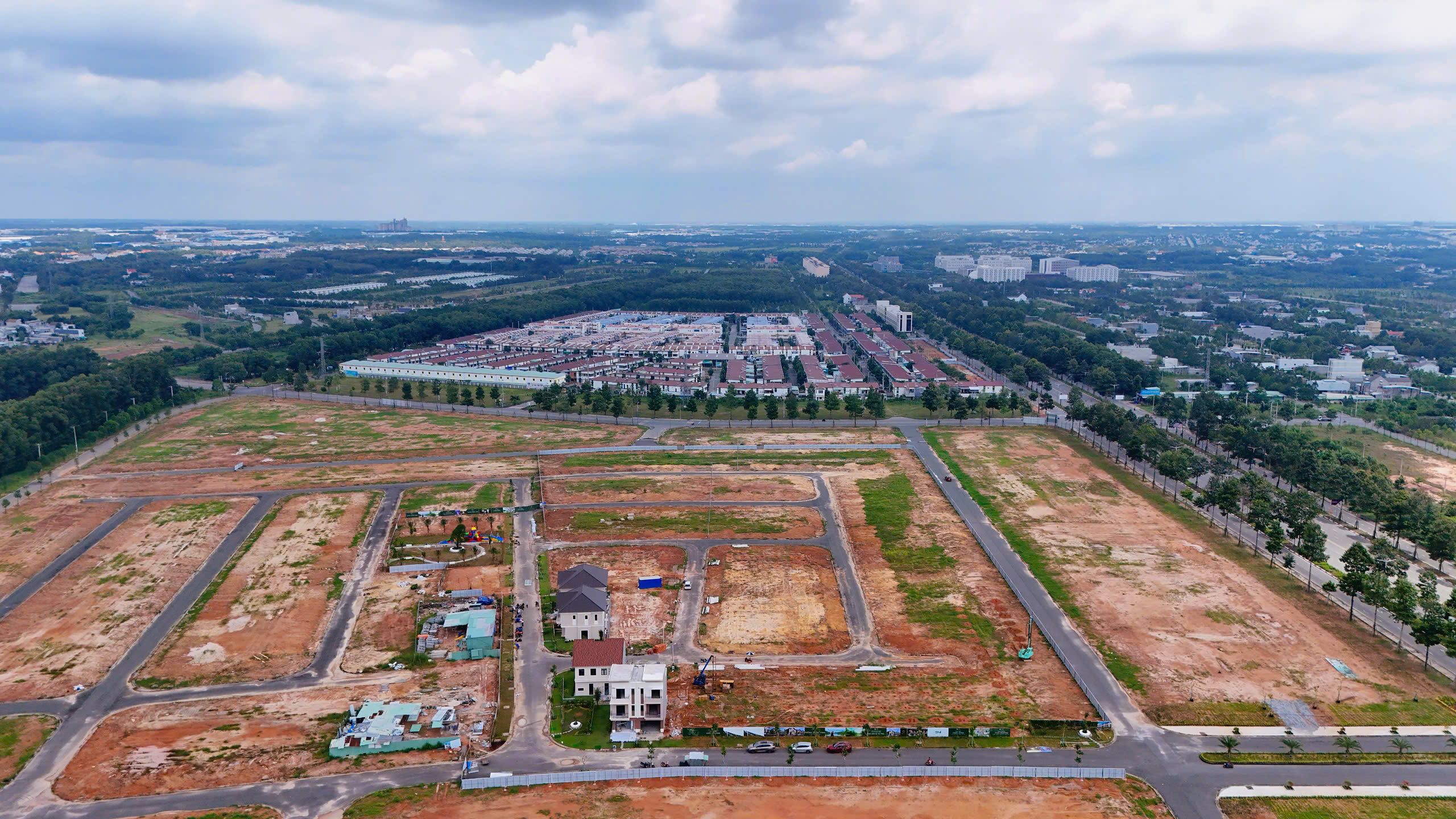 hinh-anh-thuc-te-du-an-the-oasis-riverside-ben-cat (1)